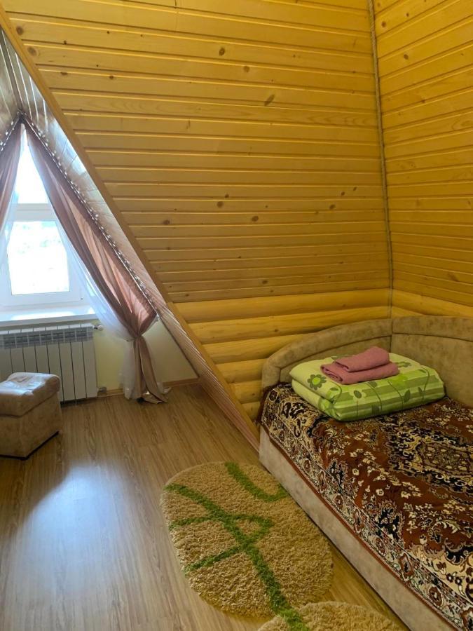 Вілла Milaro Skhidnytsia Luaran gambar